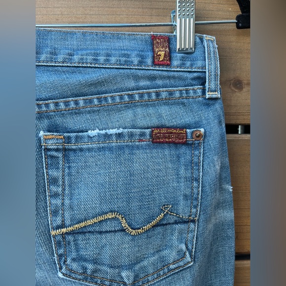 Vintage 7 for all Man Kind kick flares, medium wash, distressed. Size 25 - Picture 10 of 13